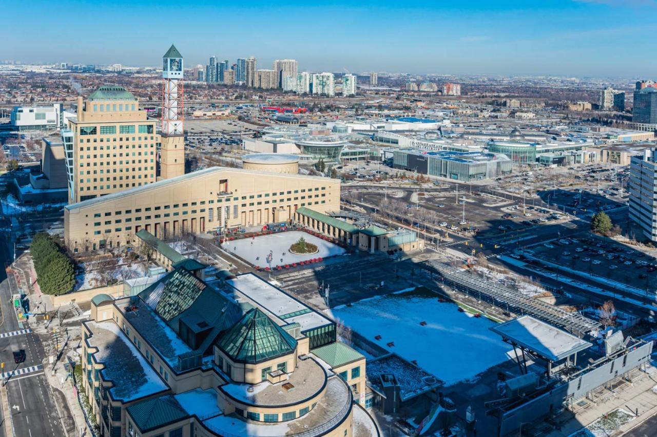 Luxury Apartments In Mississauga Extérieur photo