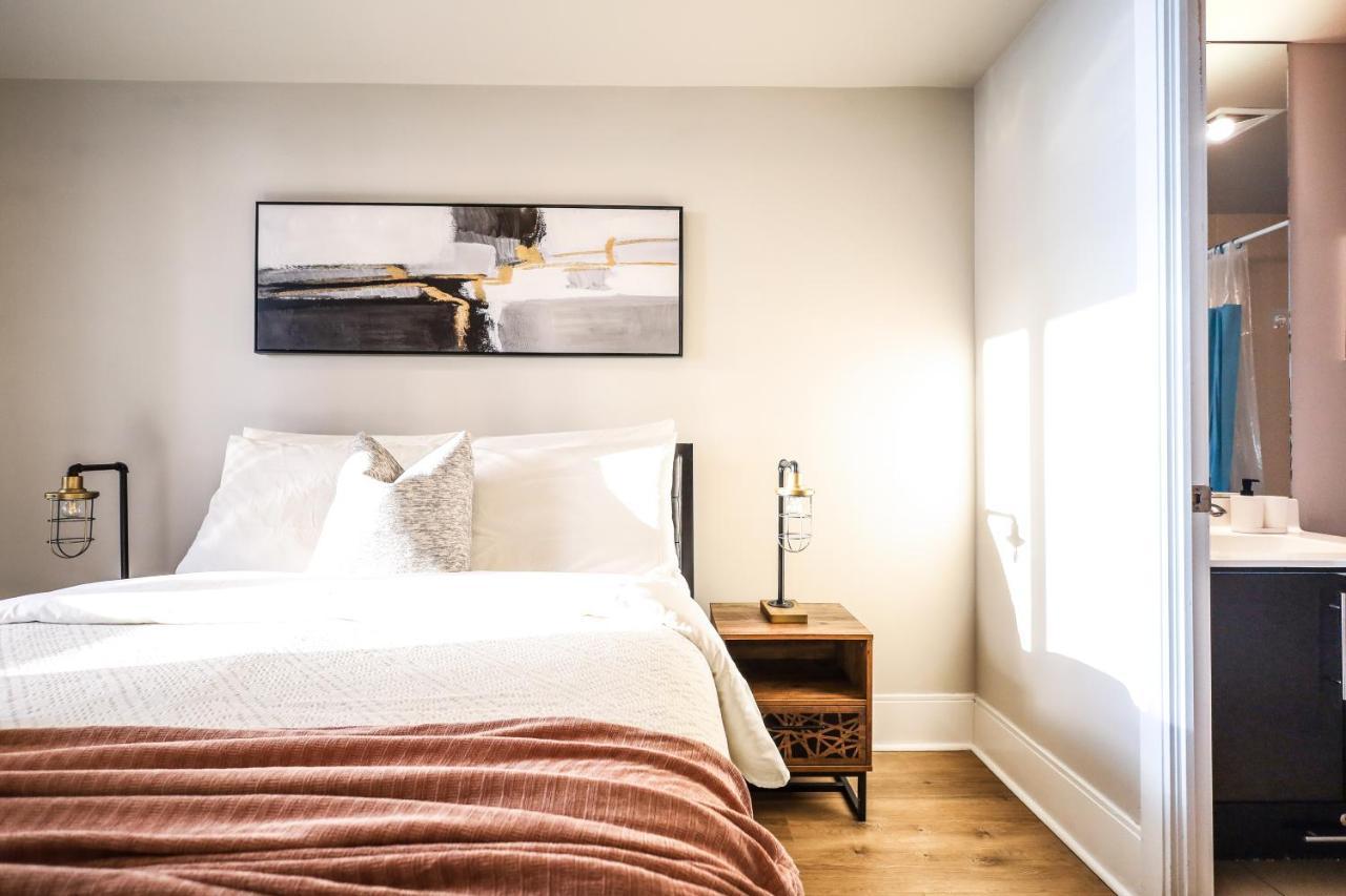 Luxury Apartments In Mississauga Extérieur photo